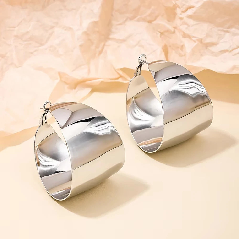 FTCY Retro C-shaped Hoop Earrings for Women Exaggerate Geometric Gold Color Punk Smooth Earrings Women's Party Jewelry