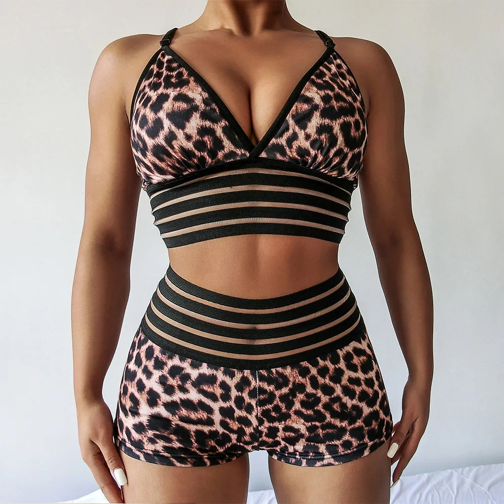 2-Piece Women's Leopard Print Yoga Set – Sports Bra, Leggings & Optional Shorts | Athletic Workout & Fitness Outfit
